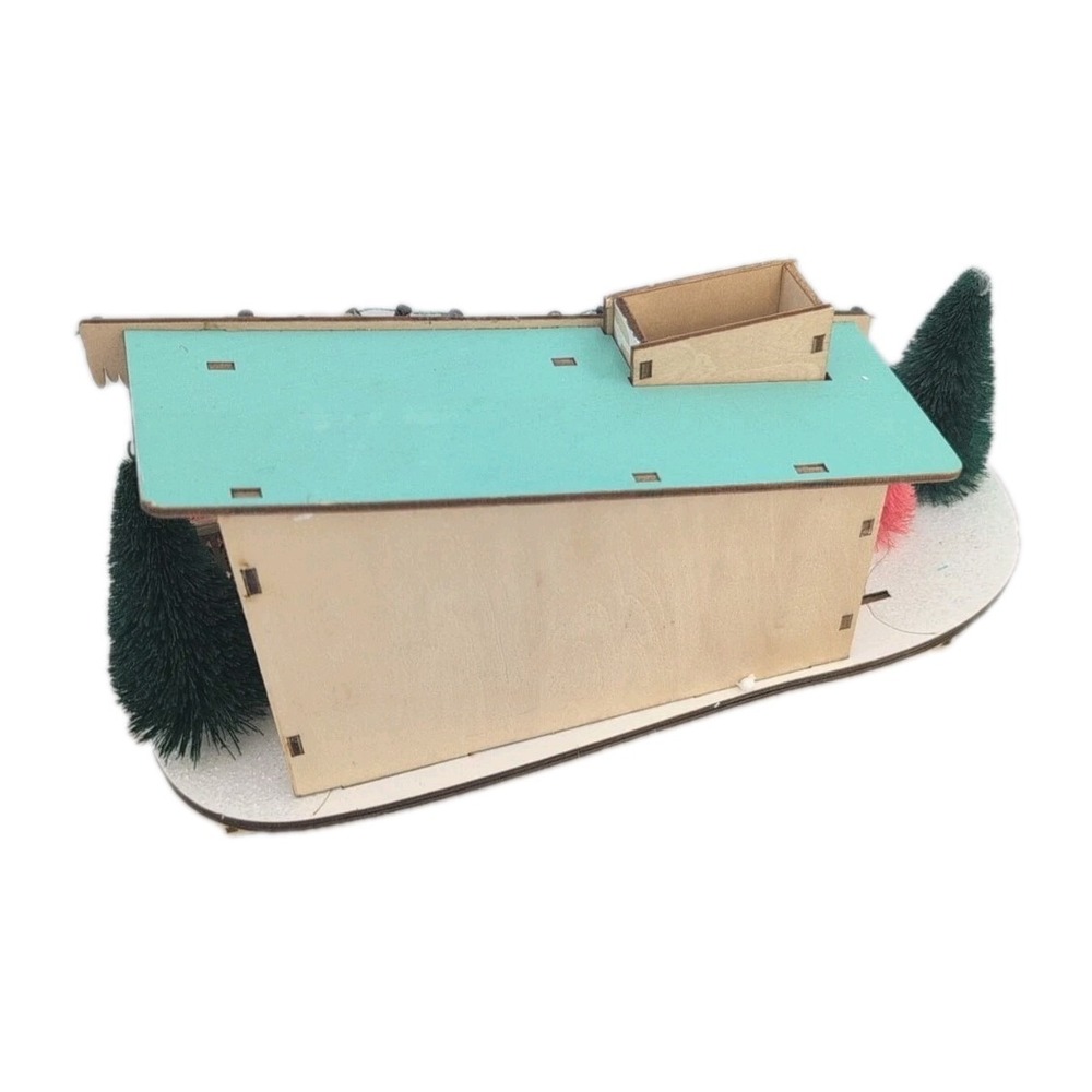 World Market Laser Cut Wood Mid Century Modern House LED Poodle Red Car 2021 - Picture 4 of 5